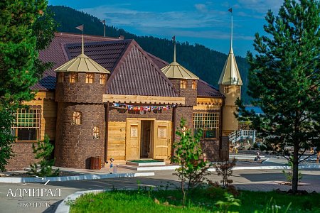 Услуги Эко-парка Адмирал - Детский игровой замок в Красноярске