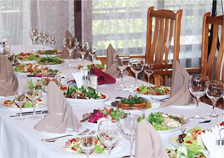 Услуги Эко-парка Адмирал - Кафе Аврора в Красноярске